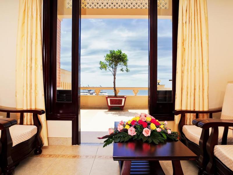 Beachfront Hotel Vung Tau Exterior foto